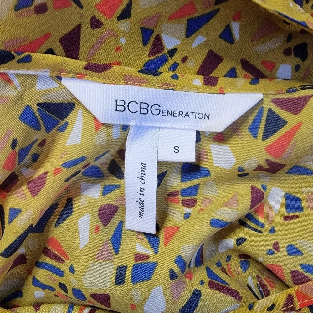 BCBGeneration Dijon Yellow Geometric Print Dolman Sleeve Mini Dress Size S - Picture 8 of 10